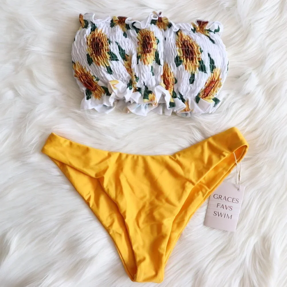 NEW White Yellow Green Sunflower Print Bikini Bathing Suit Set Size Large